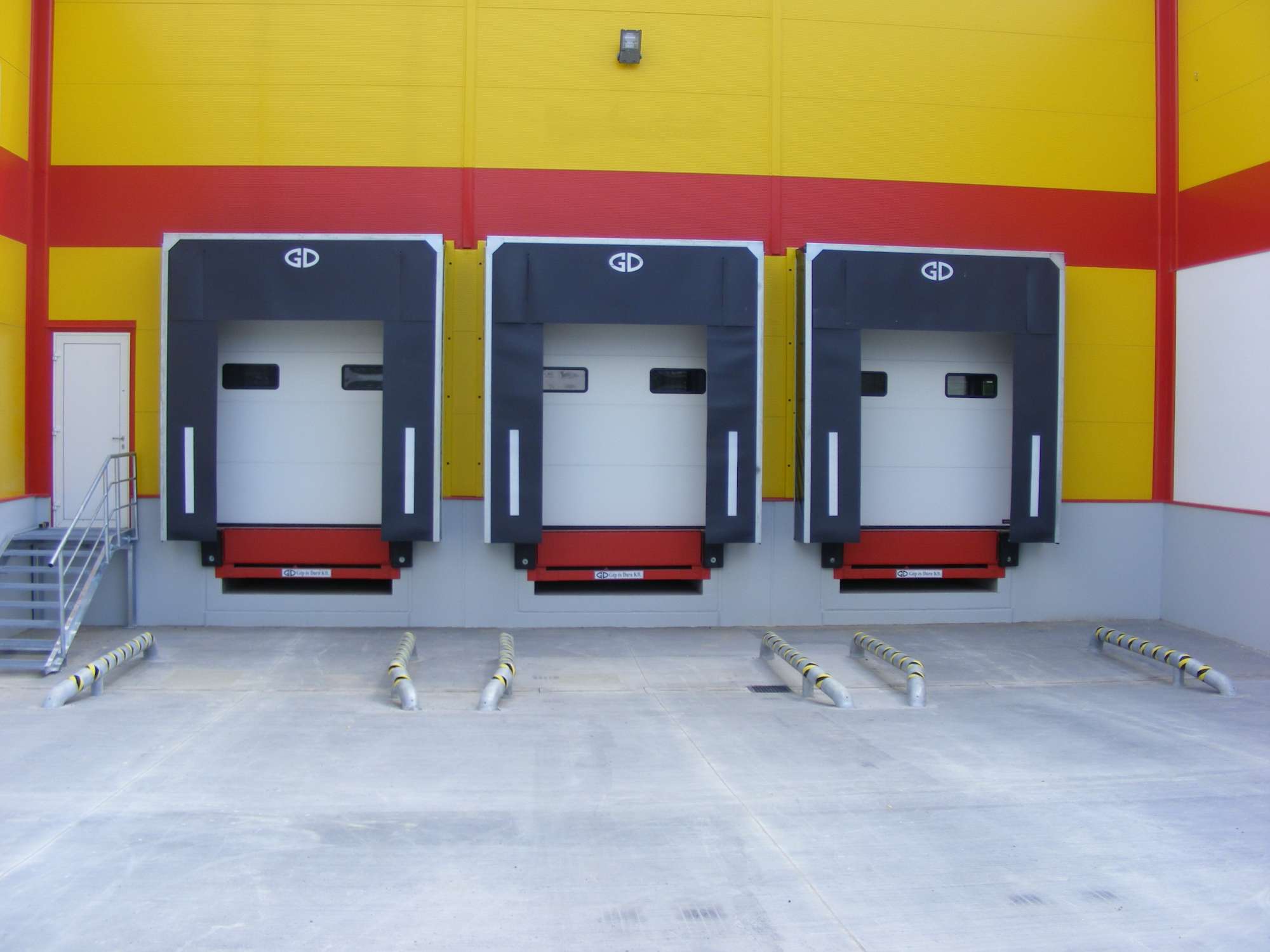 Billenő áthidalólemezes rámpakiegyenlítők